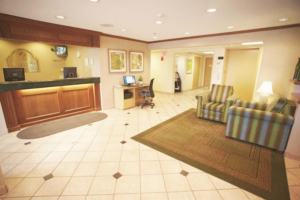 La Quinta Inn By Wyndham Milwaukee Airport / Oak Creek Ngoại thất bức ảnh