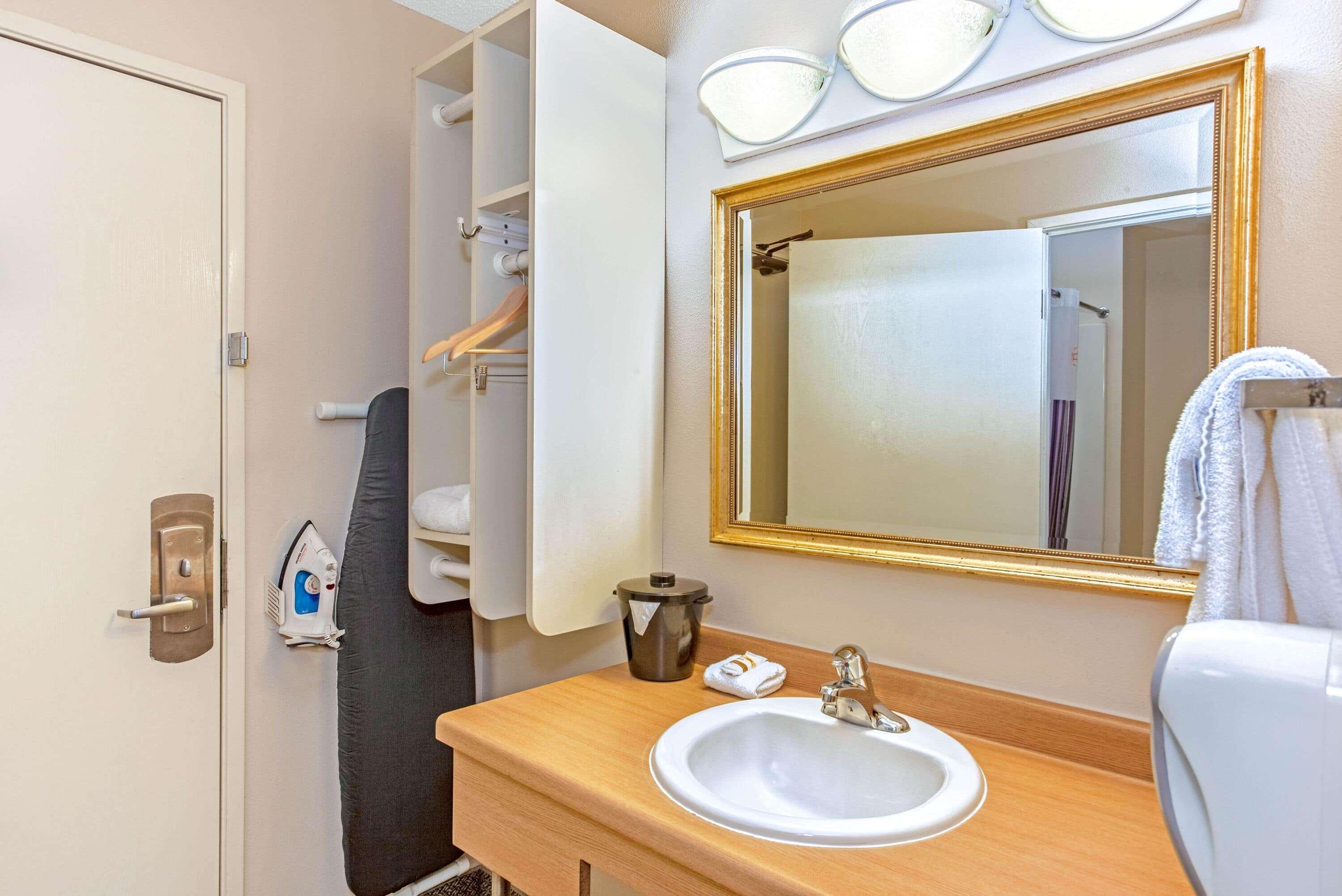 La Quinta Inn By Wyndham Milwaukee Airport / Oak Creek Ngoại thất bức ảnh